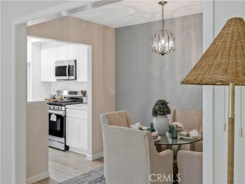 92 Clearbrook , Irvine, CA