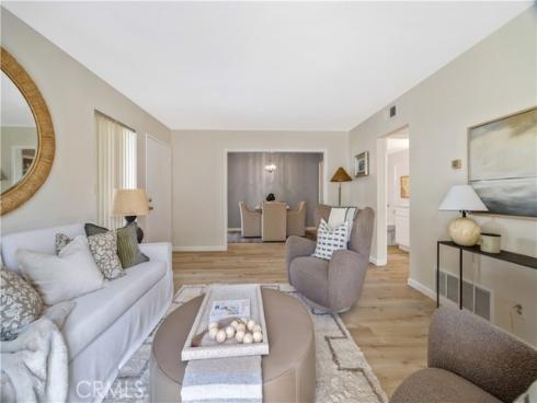 92 Clearbrook , Irvine, CA