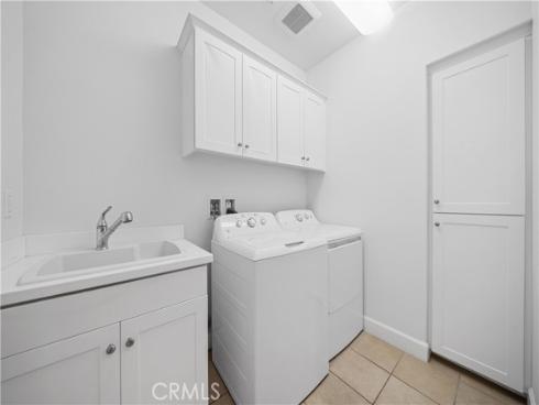 67  Runner  , Irvine, CA