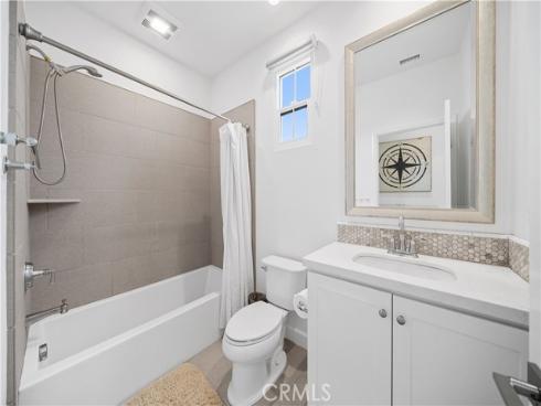 67  Runner  , Irvine, CA