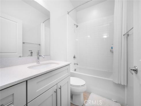 595  Cultivate  , Irvine, CA