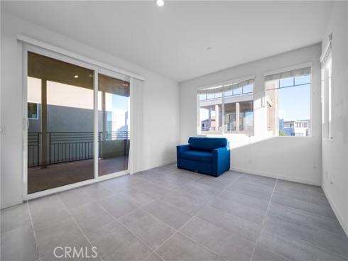 595  Cultivate  , Irvine, CA