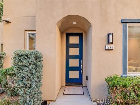 595  Cultivate  , Irvine, CA