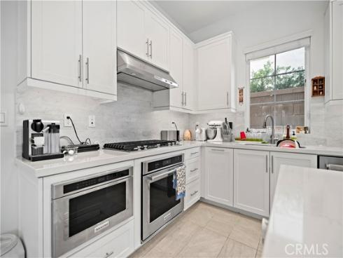 112  San Benito  , Irvine, CA