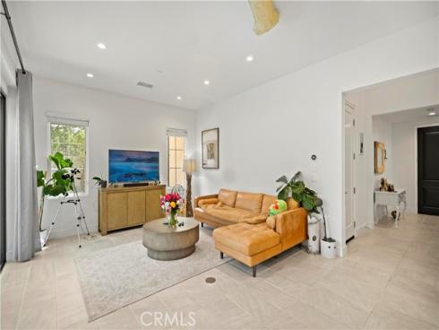 112  San Benito  , Irvine, CA