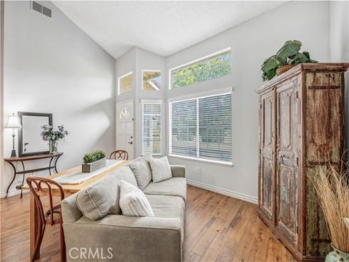 114  Costero Aisle  , Irvine, CA