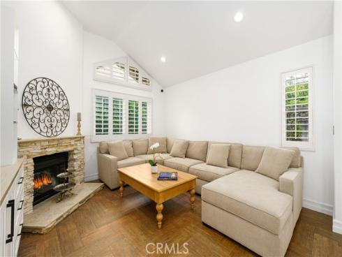 20  Wintermist  , Irvine, CA