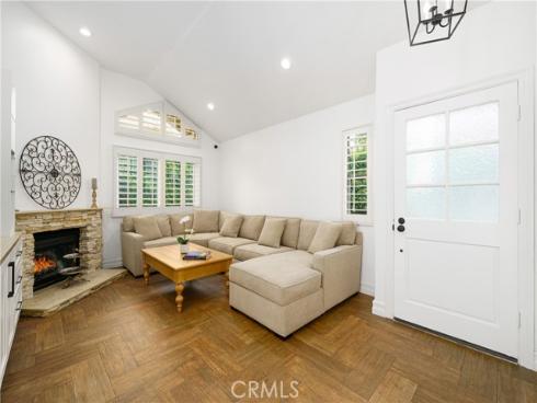 20  Wintermist  , Irvine, CA