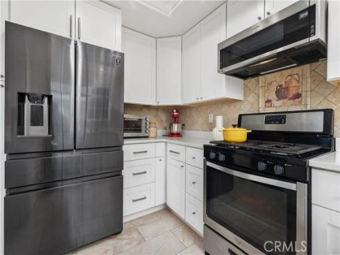 53  Woodleaf  , Irvine, CA