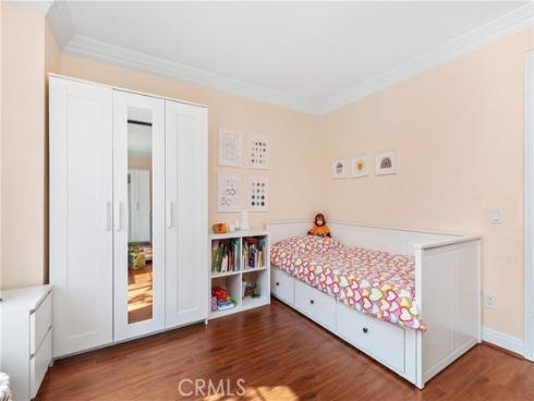 53  Woodleaf  , Irvine, CA