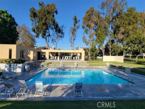 53  Woodleaf  , Irvine, CA