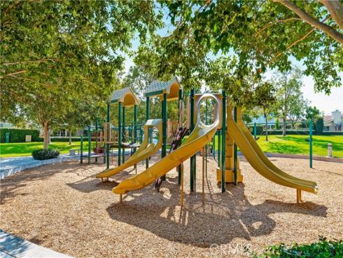 53  Woodleaf  , Irvine, CA