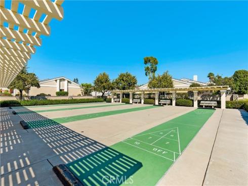 53  Woodleaf  , Irvine, CA