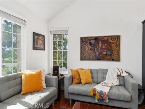 53  Woodleaf  , Irvine, CA