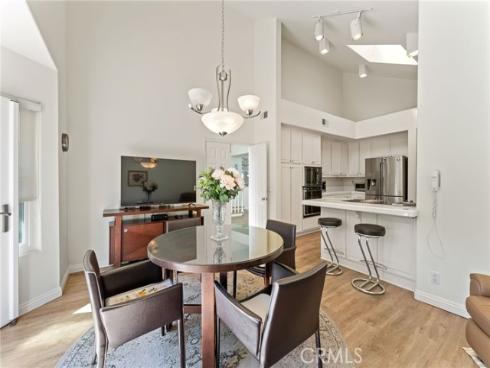 21  Centaurus  , Irvine, CA