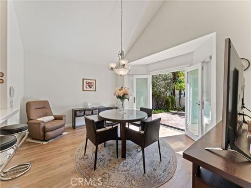 21  Centaurus  , Irvine, CA