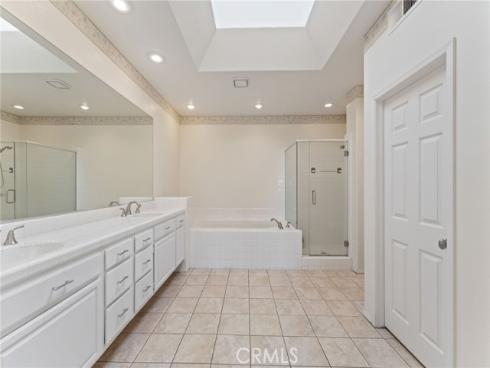 21  Centaurus  , Irvine, CA