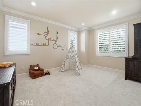 65  Rolling Green  , Irvine, CA