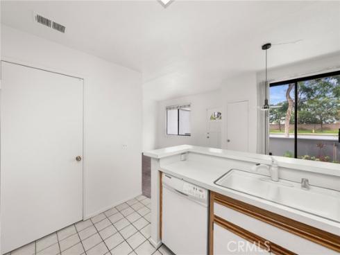 25 Remington , Irvine, CA