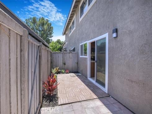 229  Springview  , Irvine, CA