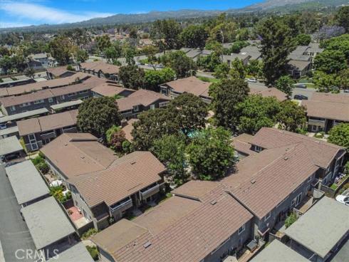 229  Springview  , Irvine, CA