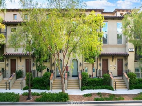 67  Plateau  , Irvine, CA