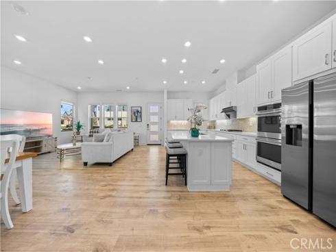 102  Yugen  , Irvine, CA