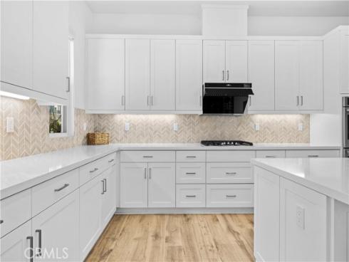 102  Yugen  , Irvine, CA