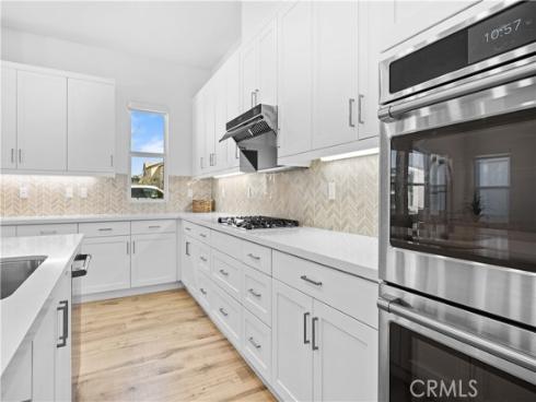 102  Yugen  , Irvine, CA