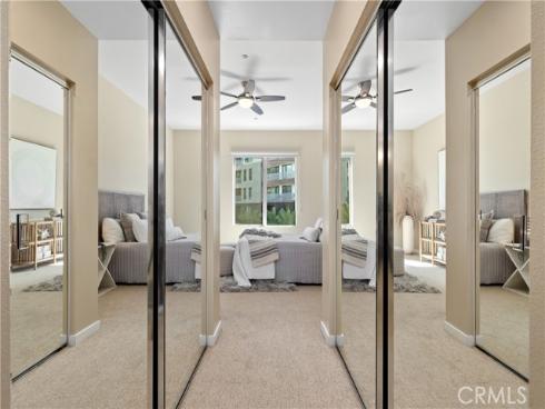 21  Gramercy  312 , Irvine, CA