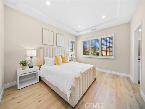 64  Wildvine  , Irvine, CA