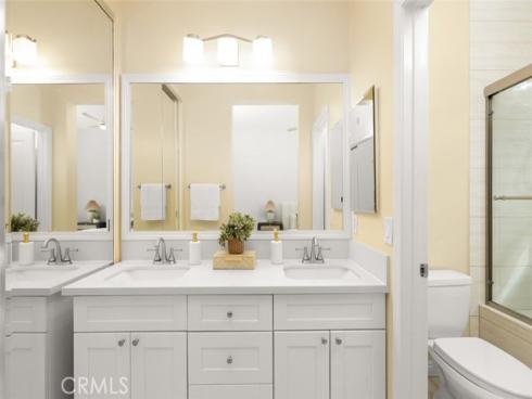 802  Marinella Aisle  , Irvine, CA