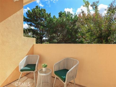 802  Marinella Aisle  , Irvine, CA