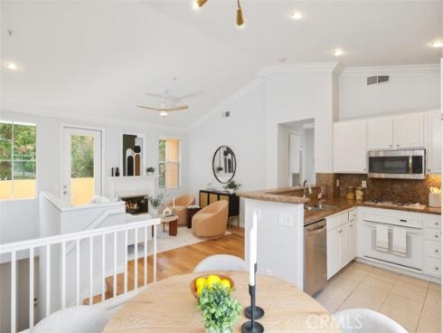 802  Marinella Aisle  , Irvine, CA