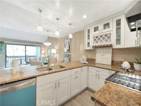 85  Lemon   Grove, Irvine, CA