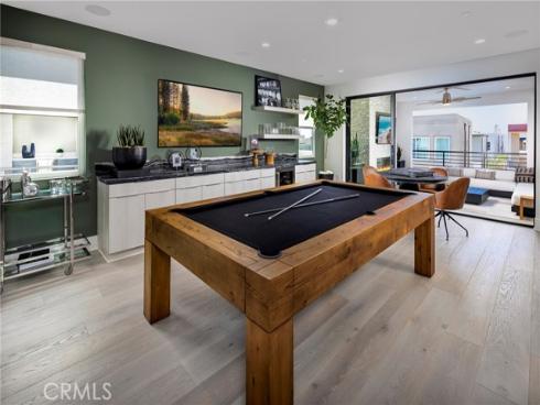 136  Creation  , Irvine, CA