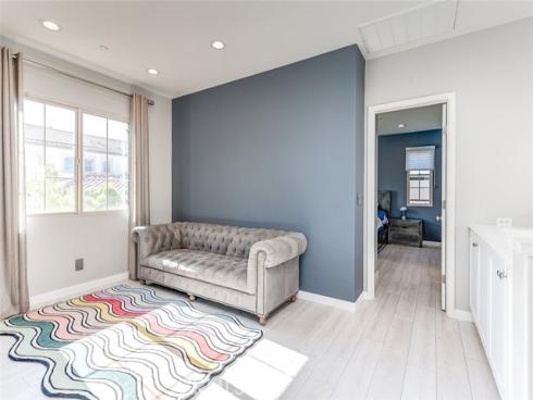 65  Kestrel  , Irvine, CA