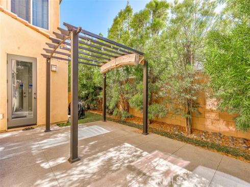 65  Kestrel  , Irvine, CA