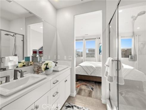 202  Keeper  , Irvine, CA