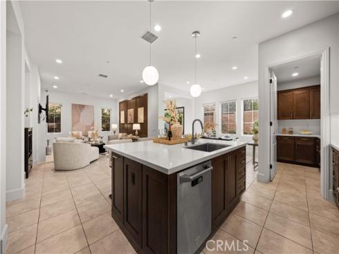 65  Glacier  , Irvine, CA