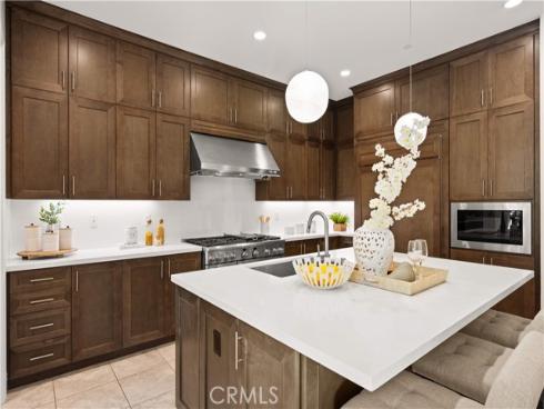 65  Glacier  , Irvine, CA