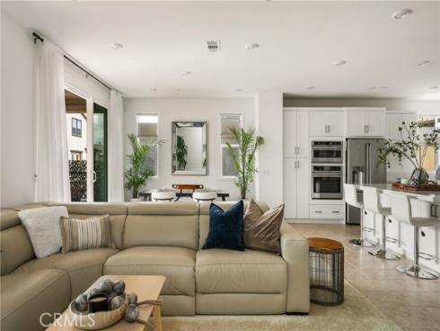 126 Sash , Irvine, CA