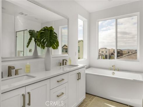 126 Sash , Irvine, CA