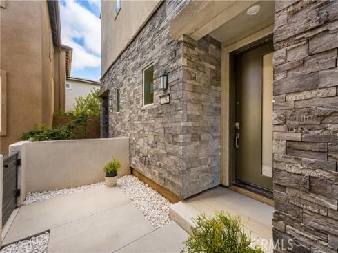 126 Sash , Irvine, CA