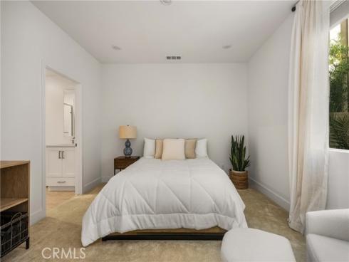 126 Sash , Irvine, CA