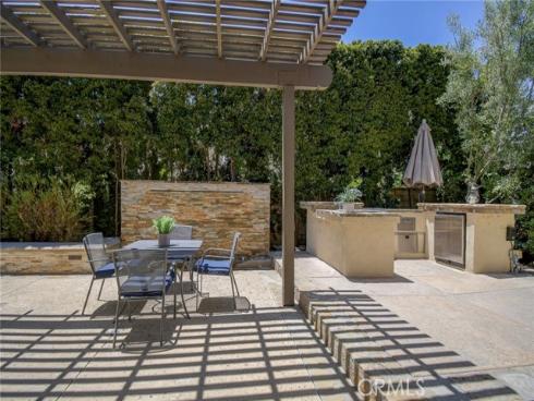 62 Gentry , Irvine, CA