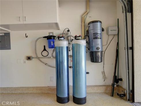 62 Gentry , Irvine, CA