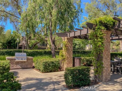 62 Gentry , Irvine, CA