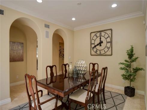 62 Gentry , Irvine, CA