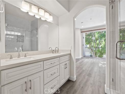 309  Falcon   Creek, Irvine, CA